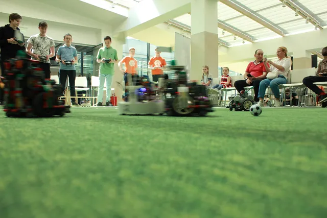 Classes at the &ldquo;My Robot&rdquo; club &mdash; photo 67