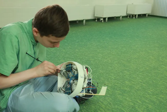 Classes at the &ldquo;My Robot&rdquo; club &mdash; photo 79