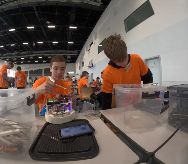 Classes at the &ldquo;My Robot&rdquo; club &mdash; photo 33