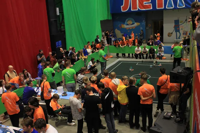 Classes at the &ldquo;My Robot&rdquo; club &mdash; photo 49