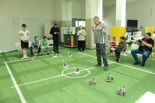 Classes at the &ldquo;My Robot&rdquo; club &mdash; photo 54